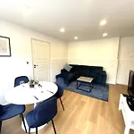 Apartment Center Maneezi Reval