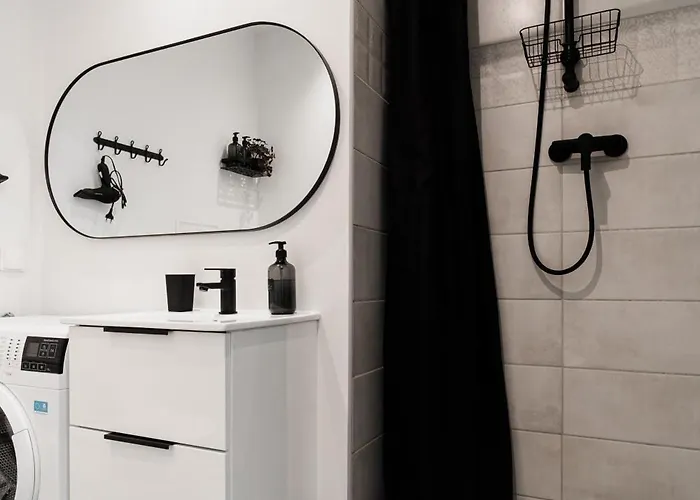 Center Maneezi Apartman