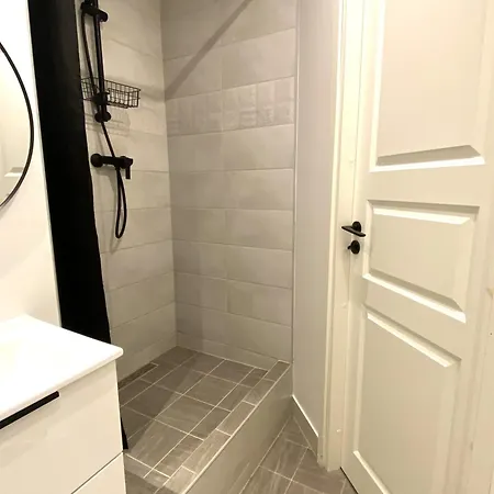 Center Maneezi Apartmán *