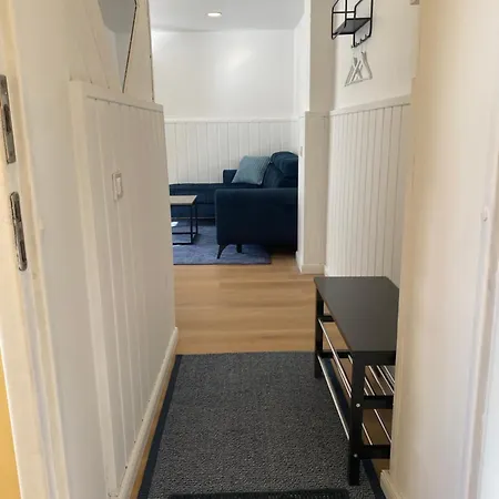 Center Maneezi Apartamento Talin