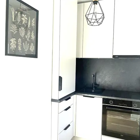 Center Maneezi * Talin